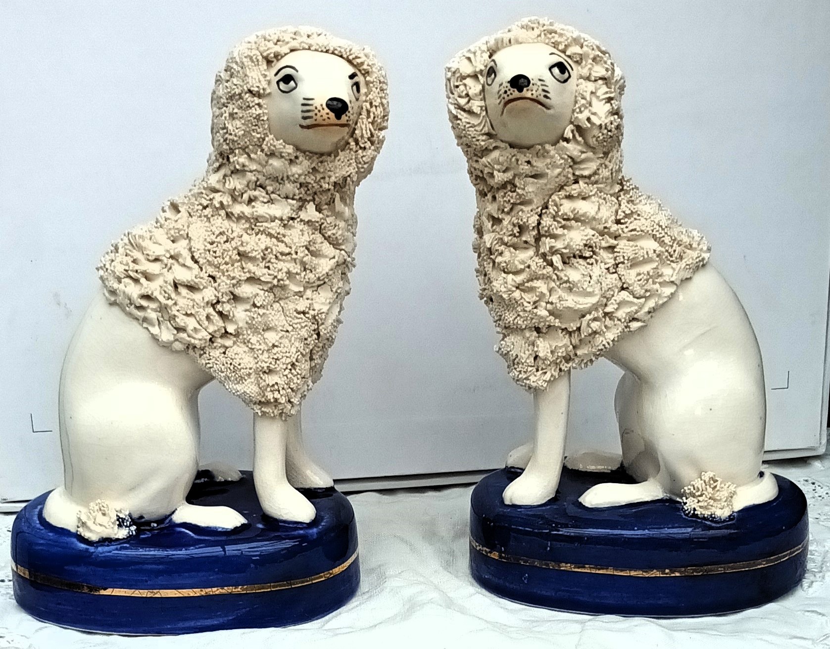 Pair of Antique English Victorian Staffordshire Seated Poodles Antique Ceramics 3